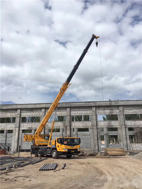 弥渡县吊装作业前会做设备检查吗？安全保障措施有哪些？